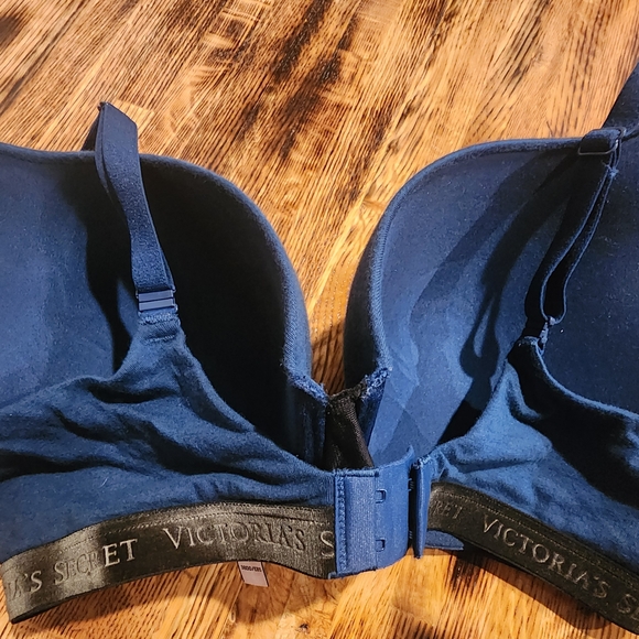 Stylish Women's Intimates Set - Blue, Red, Pink - Picture 10 of 14